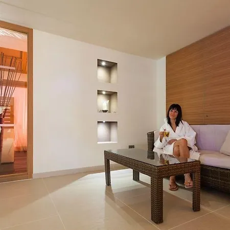 Sayonara Nature & Wellness 3* سان مارتينو دي ديكاسْتْرْ